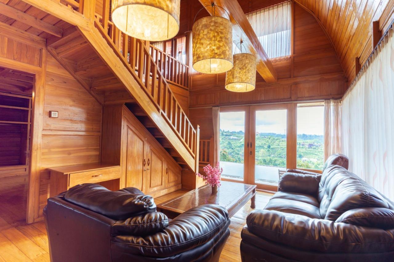 Villa Gajah Mas Baturiti Екстериор снимка