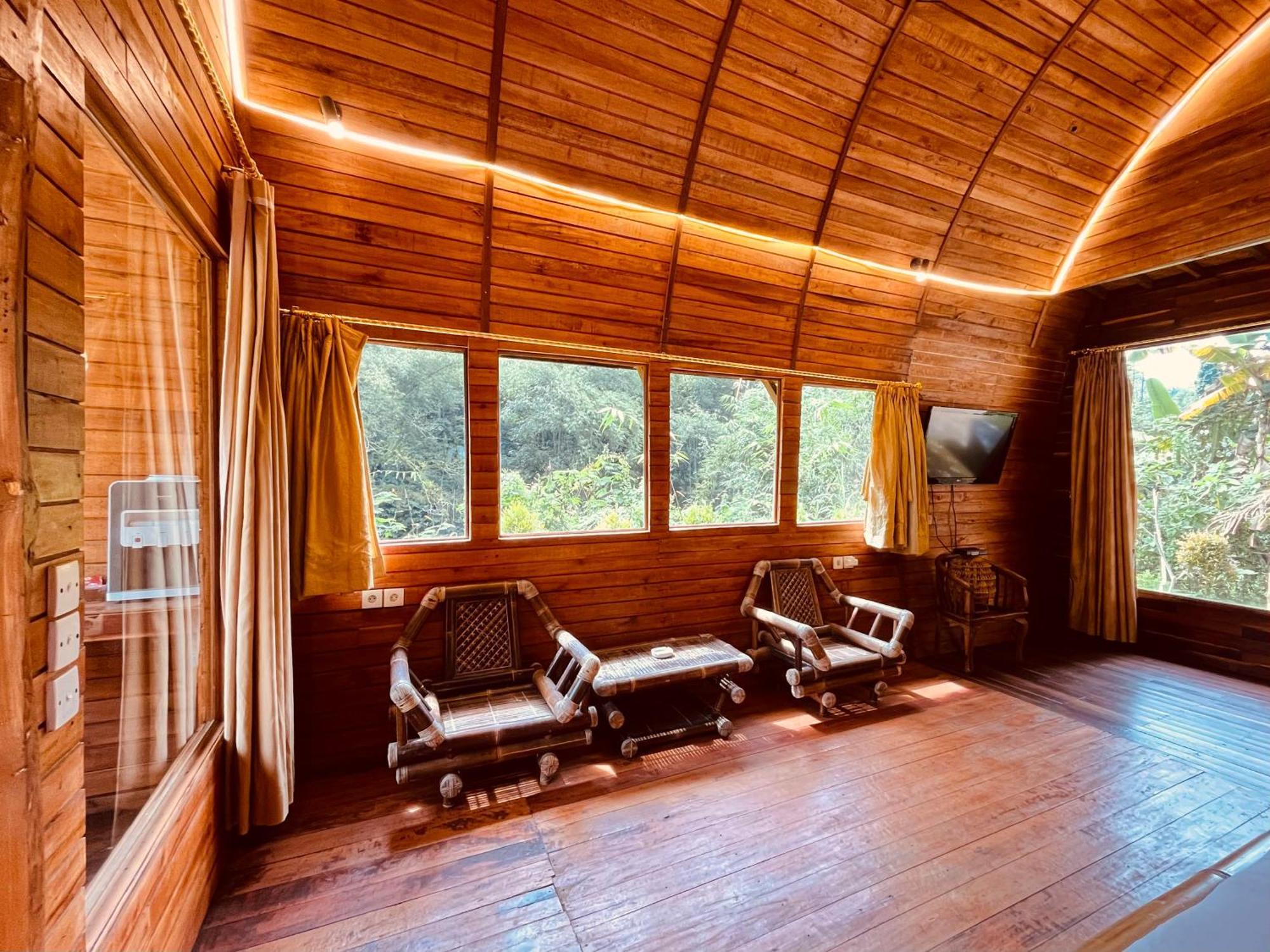 Villa Gajah Mas Baturiti Екстериор снимка